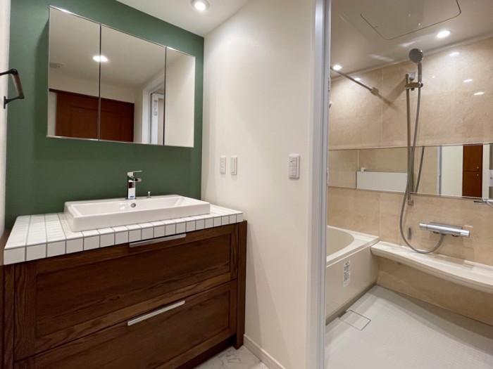 こだわりの水廻り設備と内装で心地よい住まいを